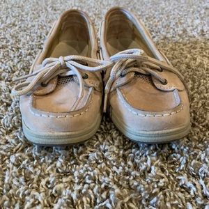 Youth Girls Tan sperry’s size 4.5
